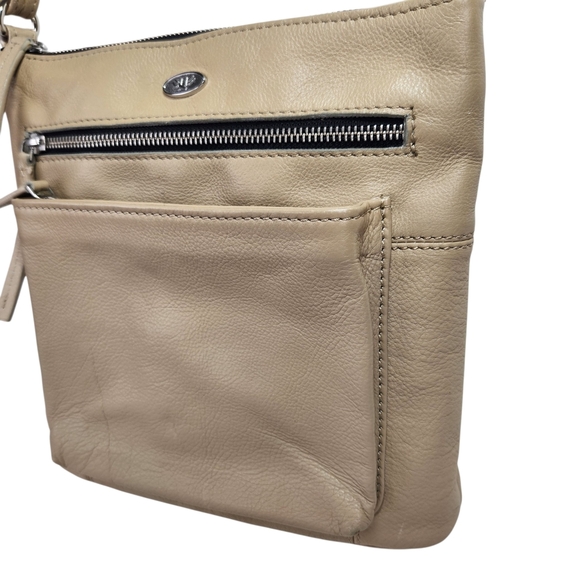 Luxeoria Pebble Grain Leather Crossbody Bag Light Peach Tan Beige Classic Medium - Picture 2 of 16